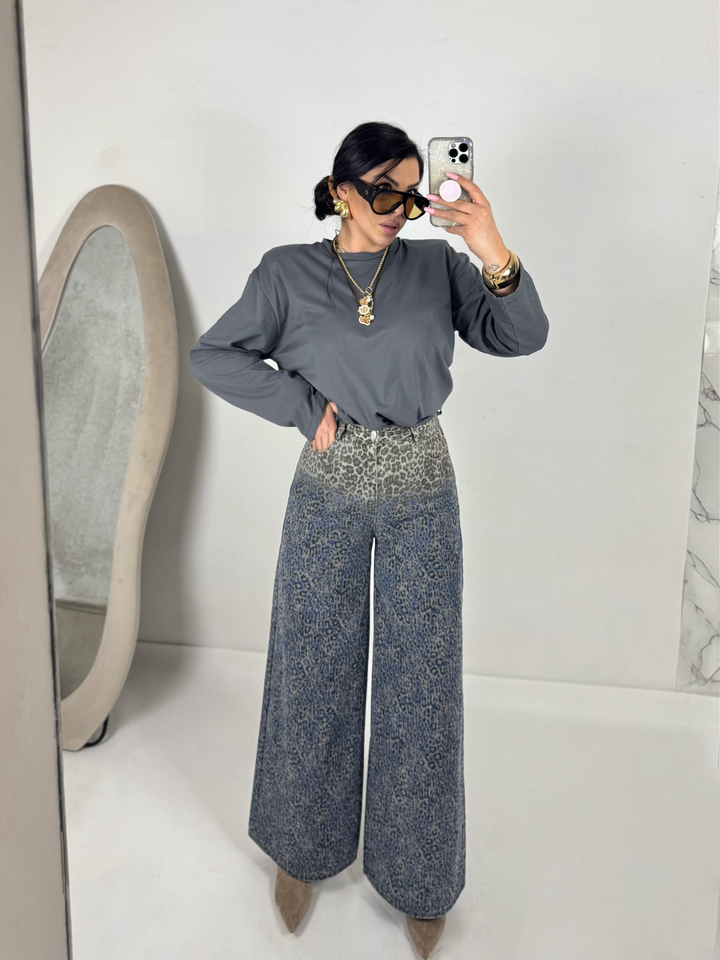 Jeans wide leg animalier con brillantini “Josephine”