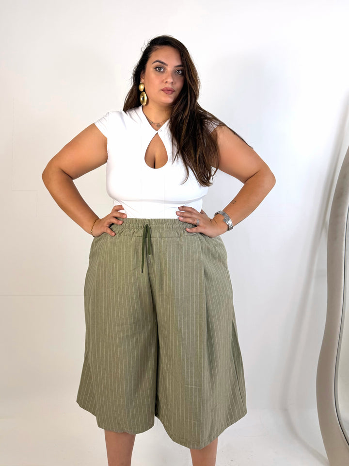 Pantaloni bermuda “Selene”