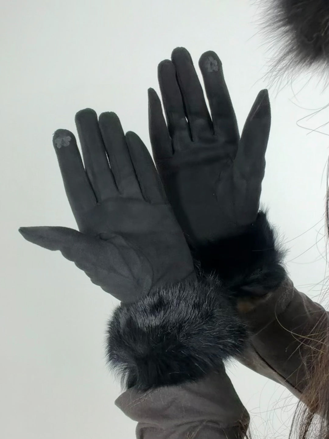 Guanti scamosciati con eco pelliccia “Debby”