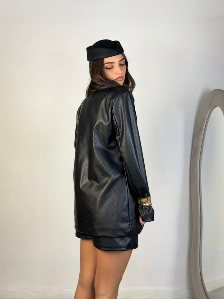 Tailleur con gonna in eco pelle “Bottega”