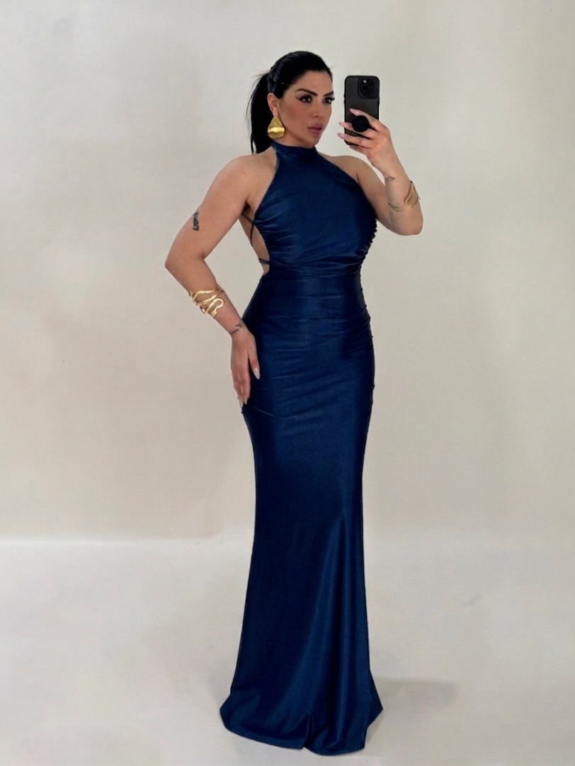 Abito lungo a sirena con scollo dietro “The Best”